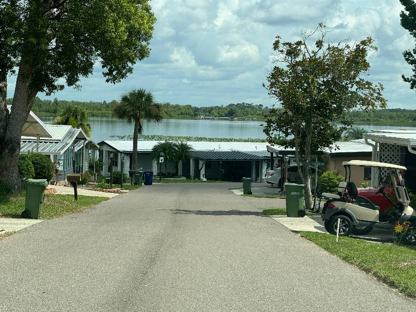 2217 Walden Pond Dr a Lake Wales, FL Mobile or Manufactured Home for Sale